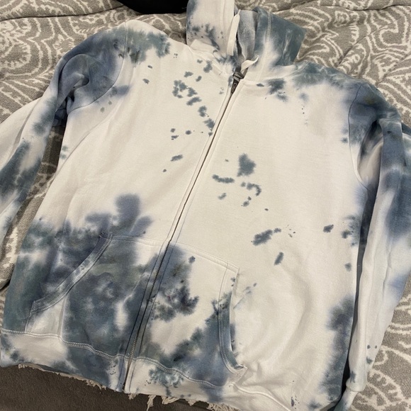 Tie dye zip sweatshirt with decal - Picture 2 of 7